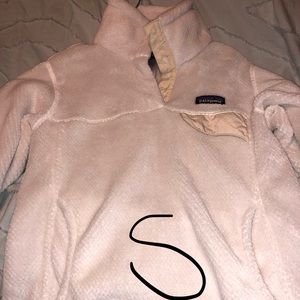 Patagonia pullover jacket